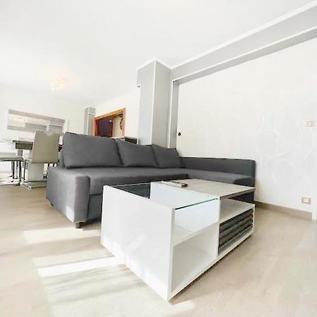 L'Amicale : 80 M², 6 Prs, 3 Ch, Centre Ville 디종 외부 사진