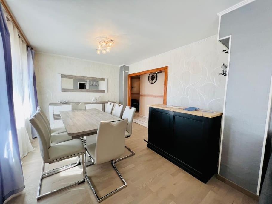 L'Amicale : 80 M², 6 Prs, 3 Ch, Centre Ville 디종 외부 사진