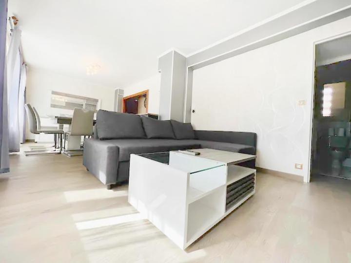 L'Amicale : 80 M², 6 Prs, 3 Ch, Centre Ville 디종 외부 사진