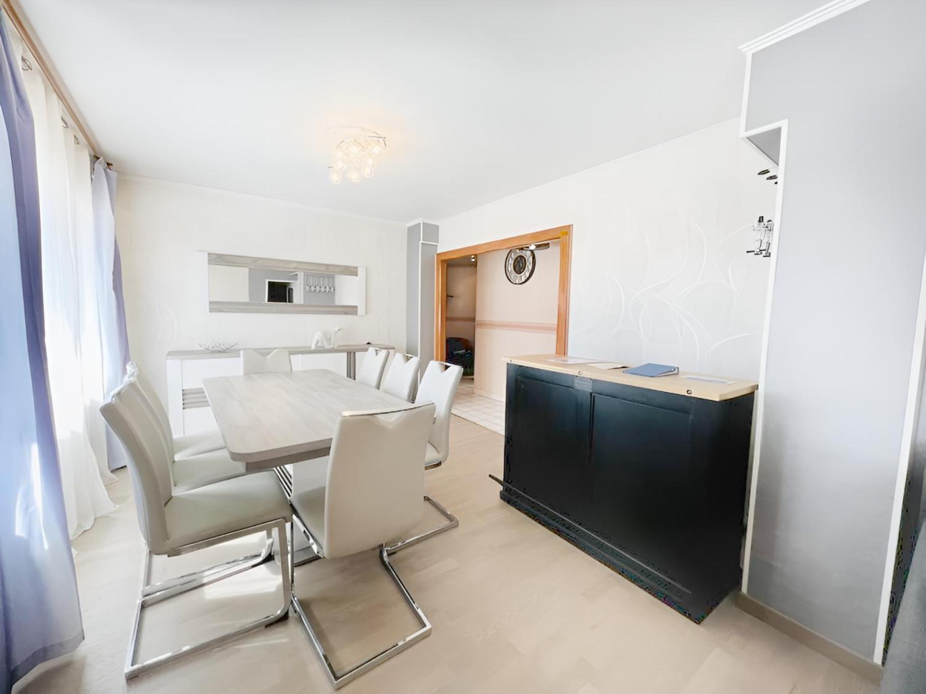 L'Amicale : 80 M², 6 Prs, 3 Ch, Centre Ville 디종 외부 사진
